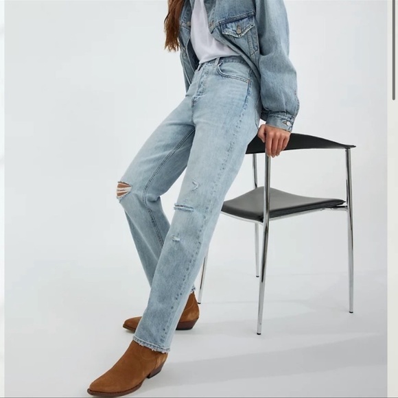 ARITZIA Denim Forum - Joni high waisted boyfriend distressed button fly jeans 24 - Picture 2 of 9
